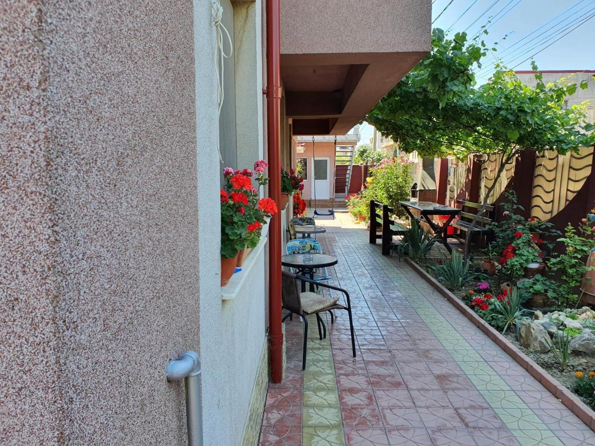 Casa Ultraviolet Hotel Năvodari Kültér fotó