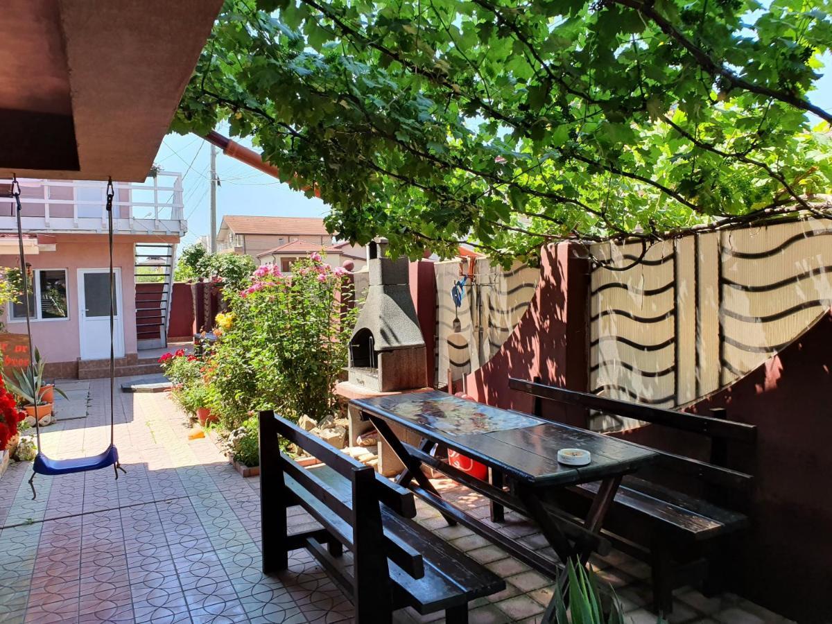 Casa Ultraviolet Hotel Năvodari Kültér fotó
